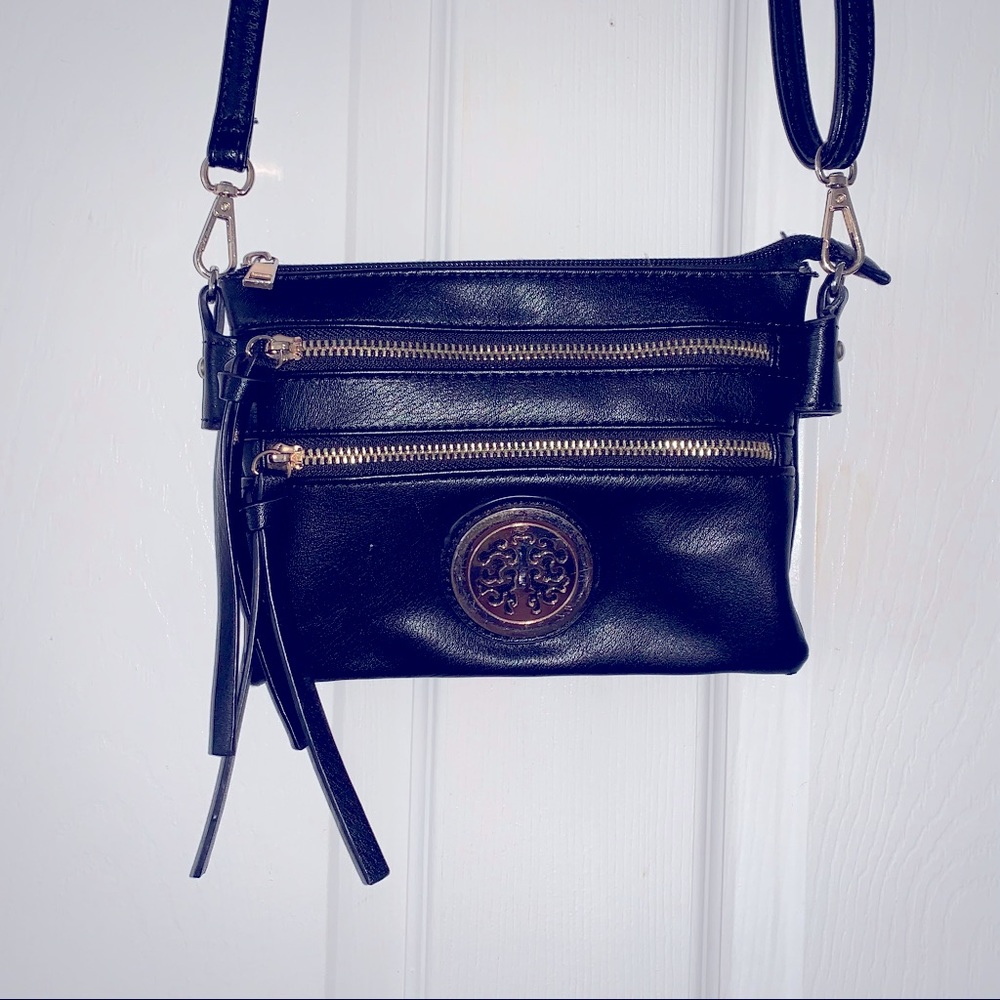 Basic Black Crossbody - image 2
